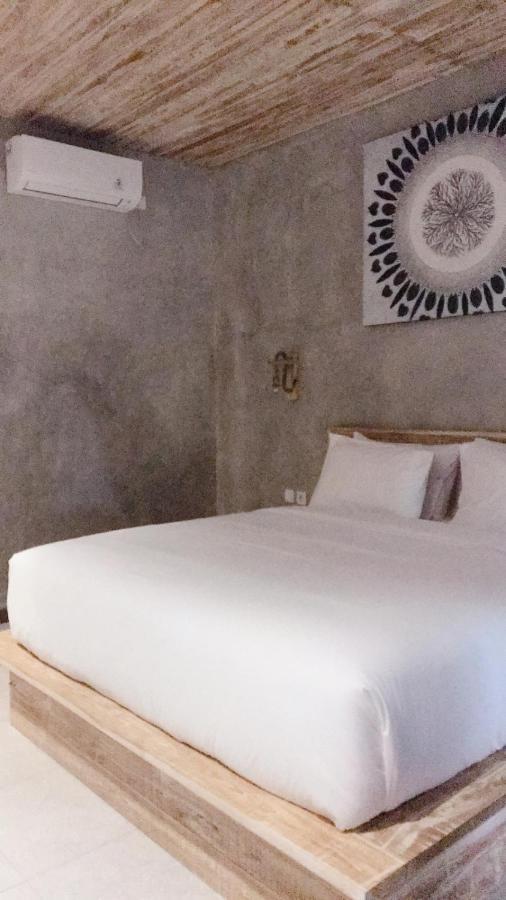 Golden Garuda Cottages Polilit Exteriör bild